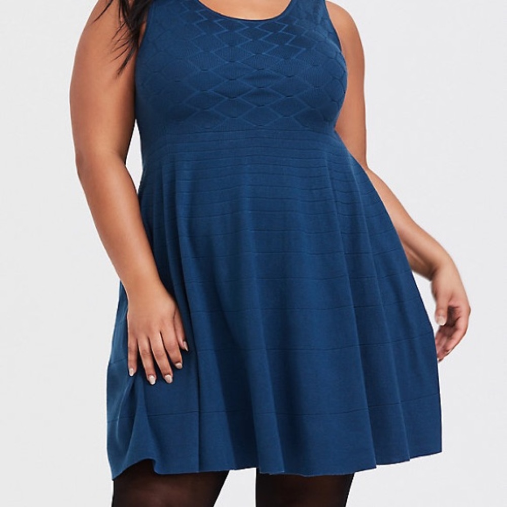 Torrid navy sleeveless knit skater dress size 2